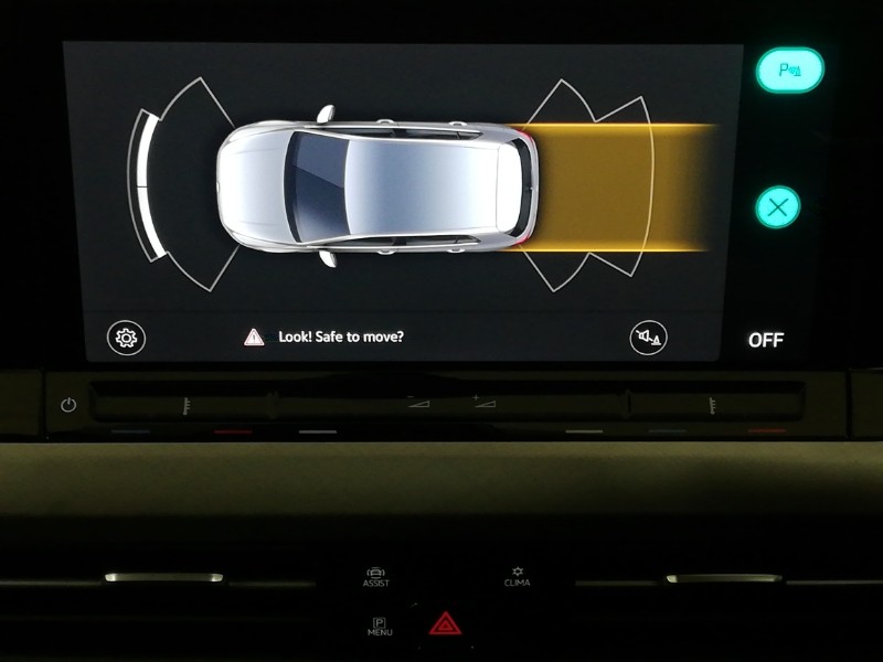 Used Volkswagen Golf 2023 for sale - 76392709: Photo 11