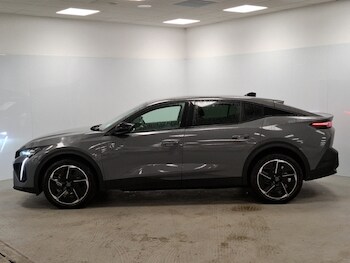 Used Peugeot 408 2025 for sale - 76427052: Photo