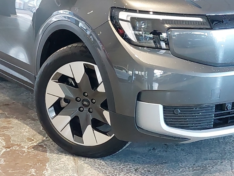 Used Ford Explorer 2024 for sale - 76383659: Photo 9
