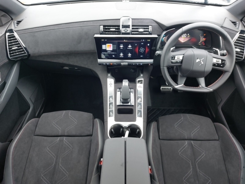 Used DS Automobiles DS 7 2025 for sale - 76688243: Photo 2