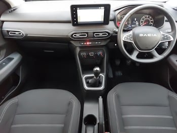 Used Dacia Sandero 2024 for sale - 77209591: Photo