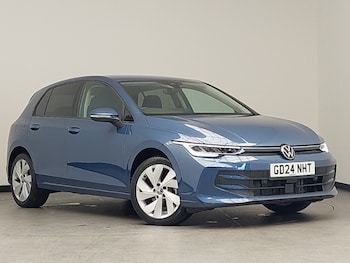 Used Volkswagen Golf 2024 for sale - 76331401: Photo