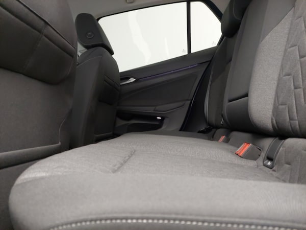 Used Volkswagen Golf 2024 for sale - 76331401: Photo 6