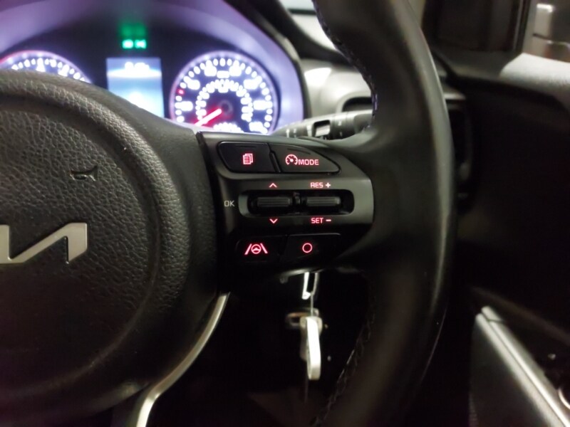 Used Kia Stonic 2022 for sale - 76594996: Photo 11