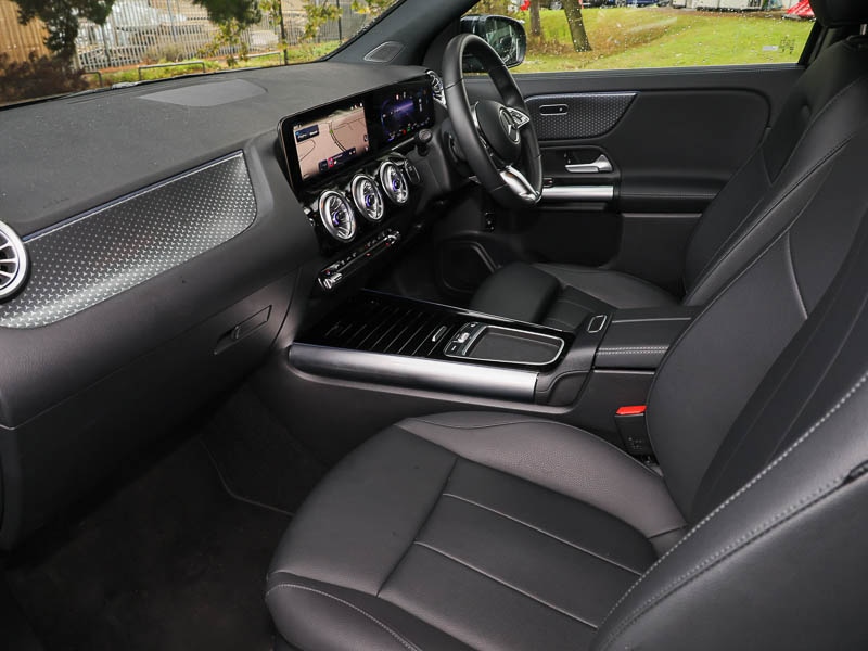 Used Mercedes-Benz EQA 2024 for sale - 76838598: Photo 5