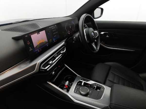 Used BMW 3 Series 2024 for sale - 76325242: Photo 5