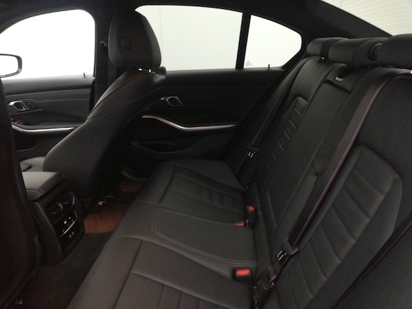 Used BMW 3 Series 2024 for sale - 76325242: Photo 6