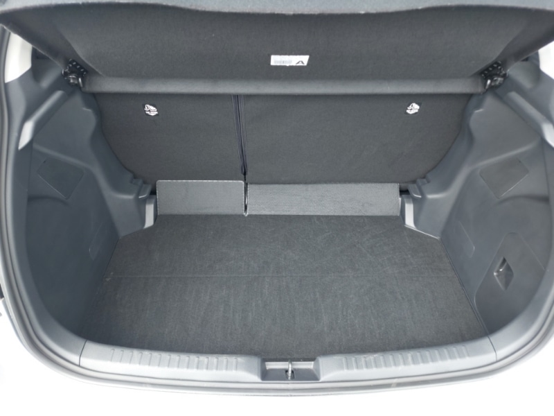 Used Mazda Mazda2 HYBRID 2024 for sale - 77063070: Photo 8