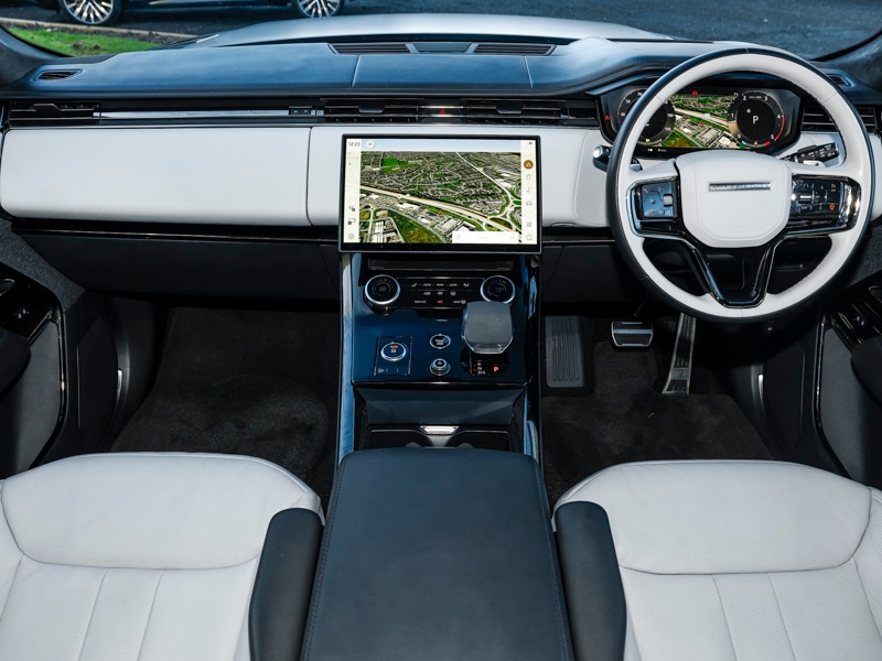 Used Land Rover Range Rover Sport 2023 for sale - 77304498: Photo 2