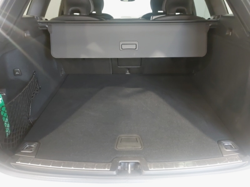Used Volvo XC60 2024 for sale - 76160236: Photo 8