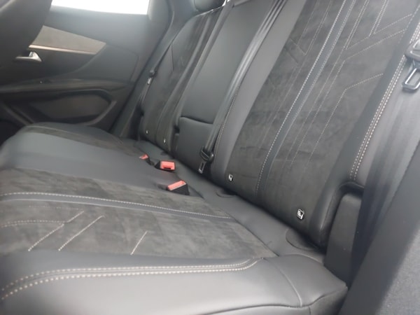 Used Peugeot 3008 2022 for sale - 76199005: Photo 6