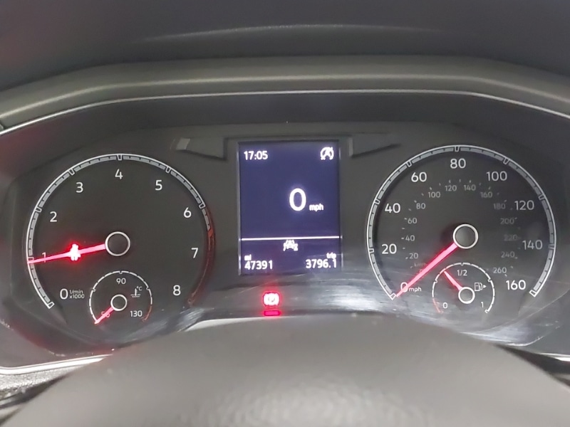 Used Volkswagen T-Roc 2020 for sale - 76925383: Photo 11