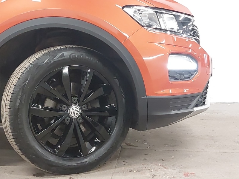 Used Volkswagen T-Roc 2020 for sale - 76925383: Photo 9