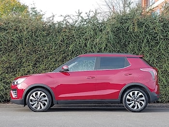 Used Ssangyong Tivoli 2022 for sale - 76749776: Photo