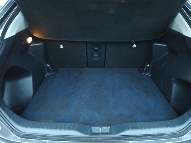 Used Toyota Yaris Cross 2023 for sale - 77285304: Photo 8