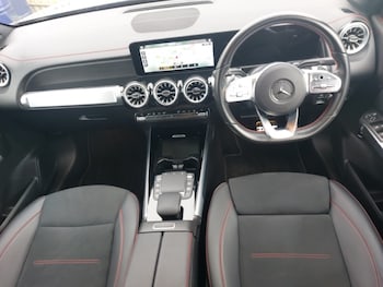 Used Mercedes-Benz EQB 2022 for sale - 76833646: Photo