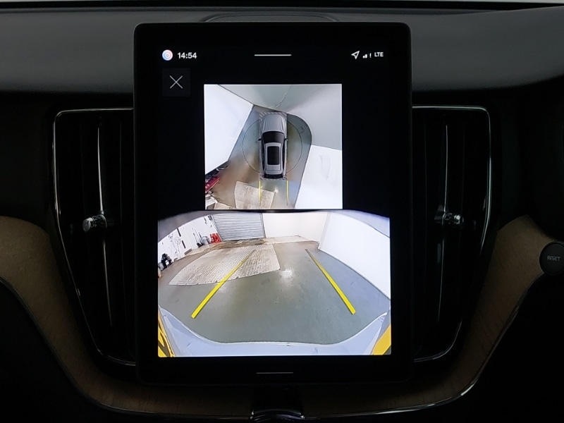 Used Volvo XC60 2025 for sale - 77169516: Photo 10