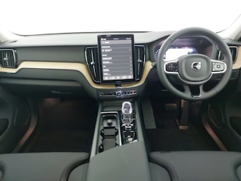 Used Volvo XC60 2025 for sale - 77169516: Photo