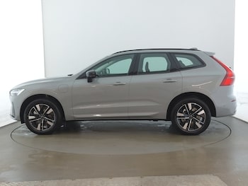 Used Volvo XC60 2025 for sale - 77169516: Photo
