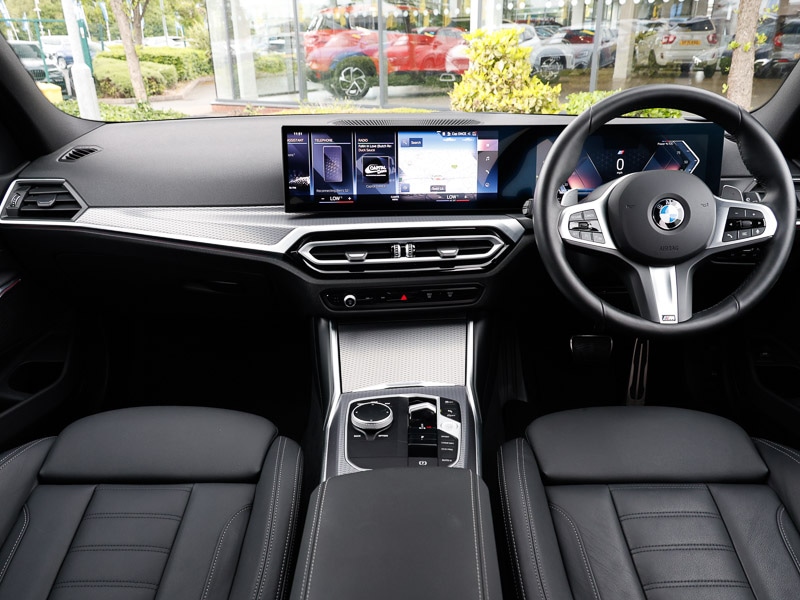 Used BMW 3 Series 2024 for sale - 76610360: Photo 2