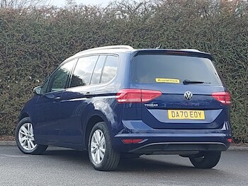 Used Volkswagen Touran 2020 for sale - 77495675: Photo