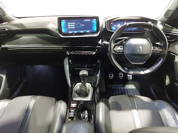 Used Peugeot 2008 2020 for sale - 77228952: Photo