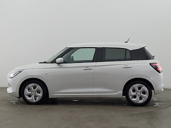 Used Suzuki Swift 2025 for sale - 76465544: Photo