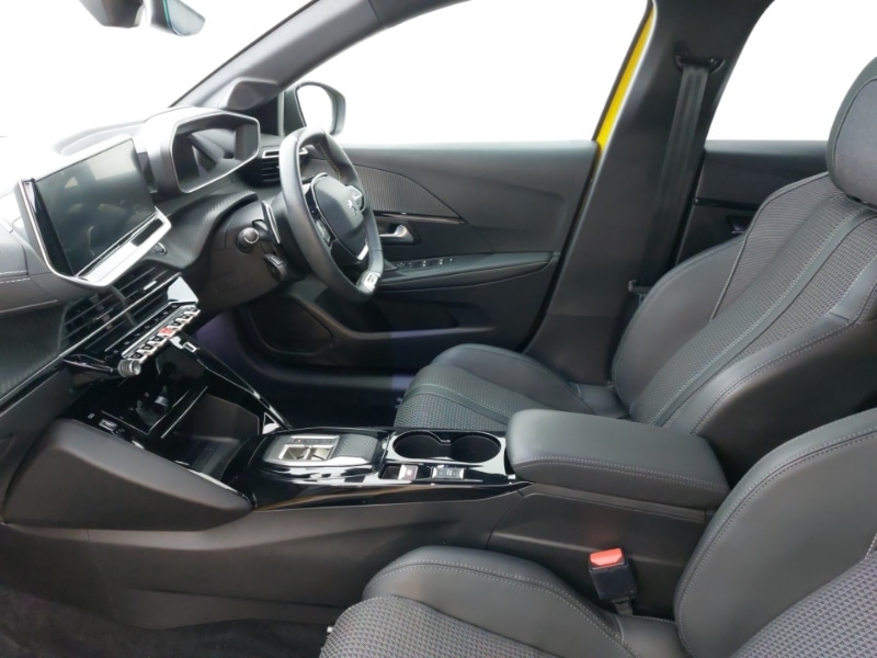 Used Peugeot 208 2023 for sale - 76594151: Photo 5