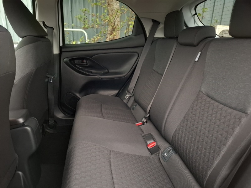 Used Toyota Yaris 2022 for sale - 76770925: Photo 6