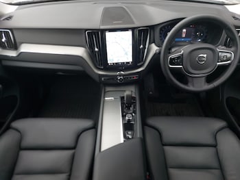 Used Volvo XC60 2024 for sale - 76115915: Photo 2