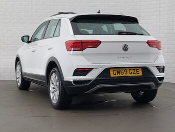 Used Volkswagen T-Roc 2020 for sale - 75893405: Photo
