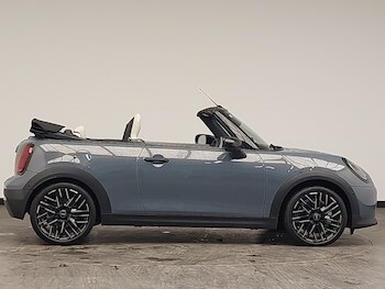 Used MINI Cooper 2025 for sale - 77224421: Photo