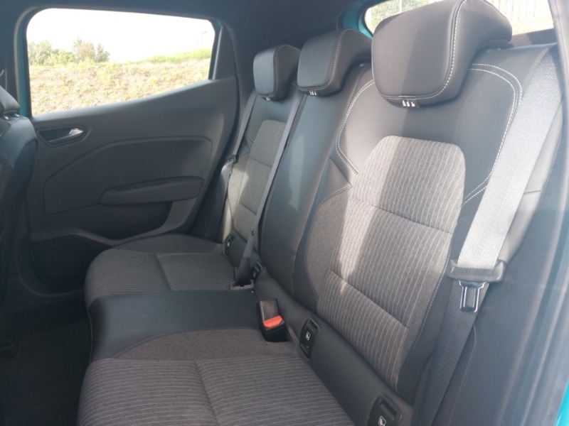 Used Renault Clio 2022 for sale - 76427090: Photo 6