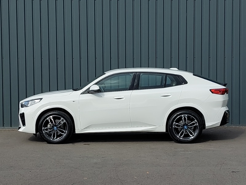 Used BMW iX2 2024 for sale - 76365876: Photo 4
