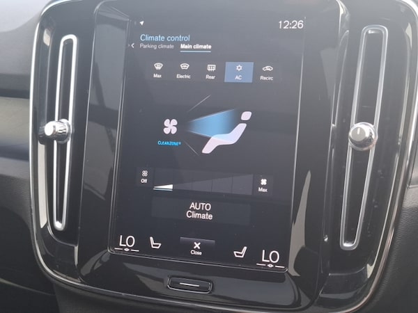 Used Volvo XC40 2022 for sale - 76305924: Photo 12