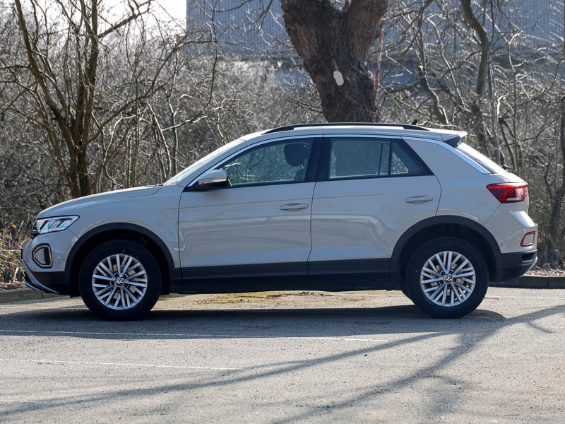 Used Volkswagen T-Roc 2022 for sale - 77752065: Photo 4