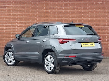 Used Skoda Karoq 2024 for sale - 75470204: Photo