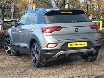 Used Volkswagen T-Roc 2025 for sale - 76511362: Photo