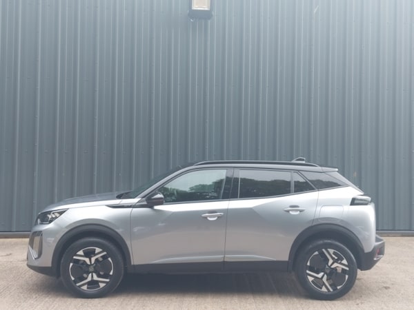 Used Peugeot 2008 2024 for sale - 76305997: Photo 4