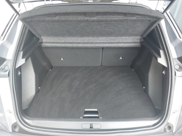 Used Peugeot 2008 2024 for sale - 76305997: Photo 8