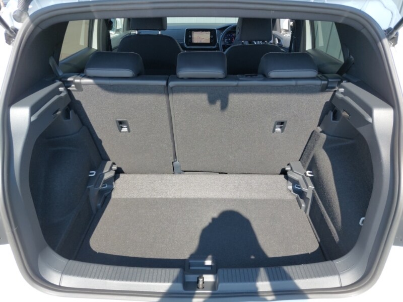 Used Volkswagen T-Cross 2024 for sale - 76120725: Photo 8