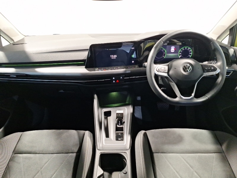 Used Volkswagen Golf 2020 for sale - 77184497: Photo 2