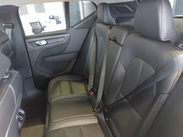 Used Volvo XC40 2024 for sale - 76293699: Photo 12