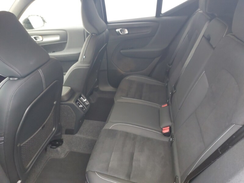 Used Volvo XC40 2025 for sale - 76726622: Photo 6