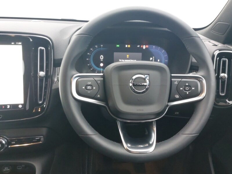 Used Volvo XC40 2025 for sale - 76726622: Photo 7