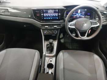 Used Volkswagen Polo 2024 for sale - 74897459: Photo