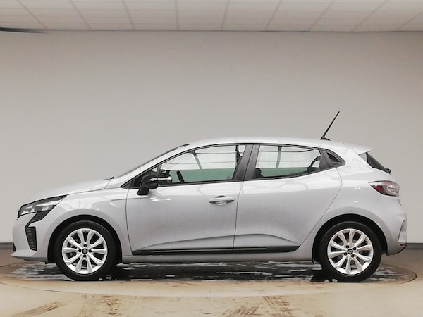 Used Renault Clio 2025 for sale - 76310390: Photo 4