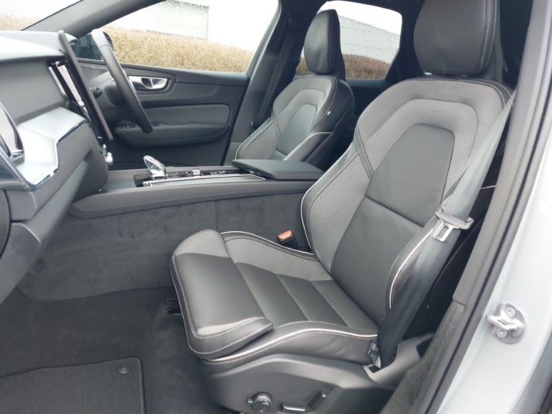 Used Volvo XC60 2025 for sale - 77196942: Photo 5