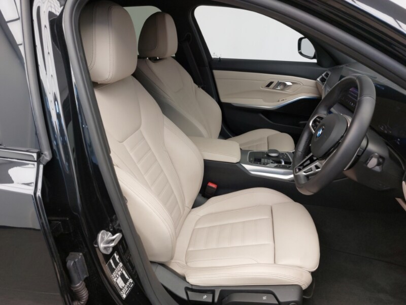 Used BMW 3 Series 2025 for sale - 77933857: Photo 11