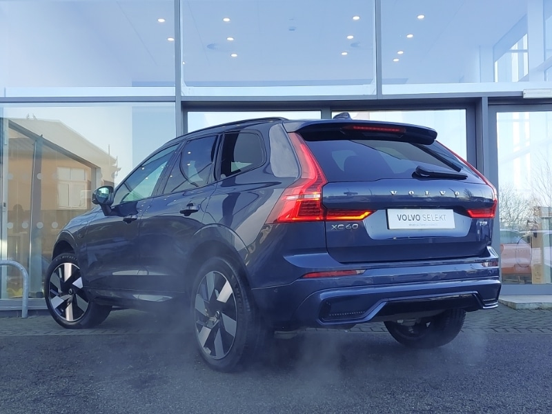 Used Volvo XC60 2025 for sale - 77817825: Photo 3